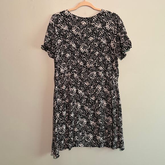 Maurices, black white pattern knee length dress, women's XL - Picture 2 of 4